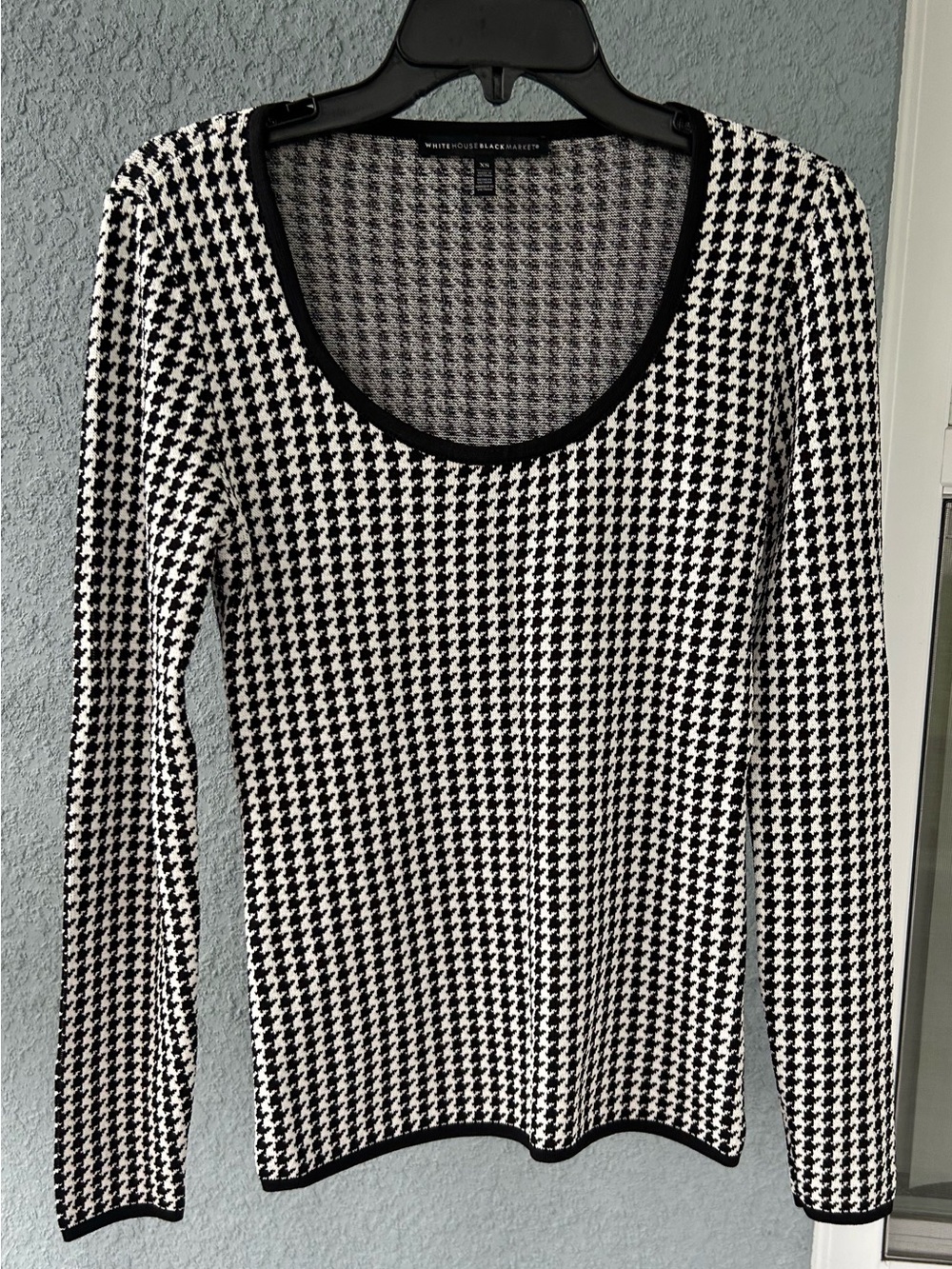 White House Black Market Houndstooth Knit Scoop Neck Long Sleeve Top XS Stretchy